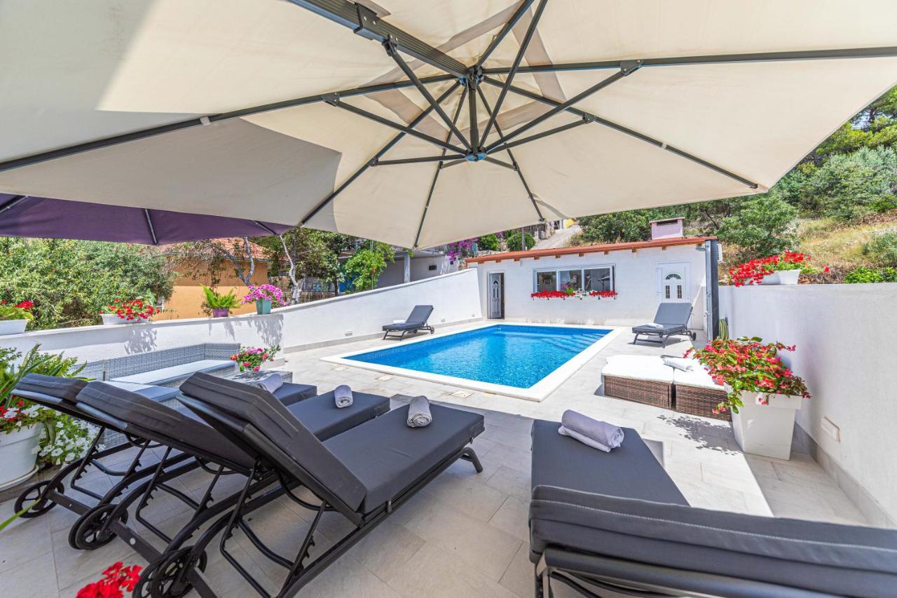 Apartments Villa Nea Leona Trogir Exteriér fotografie