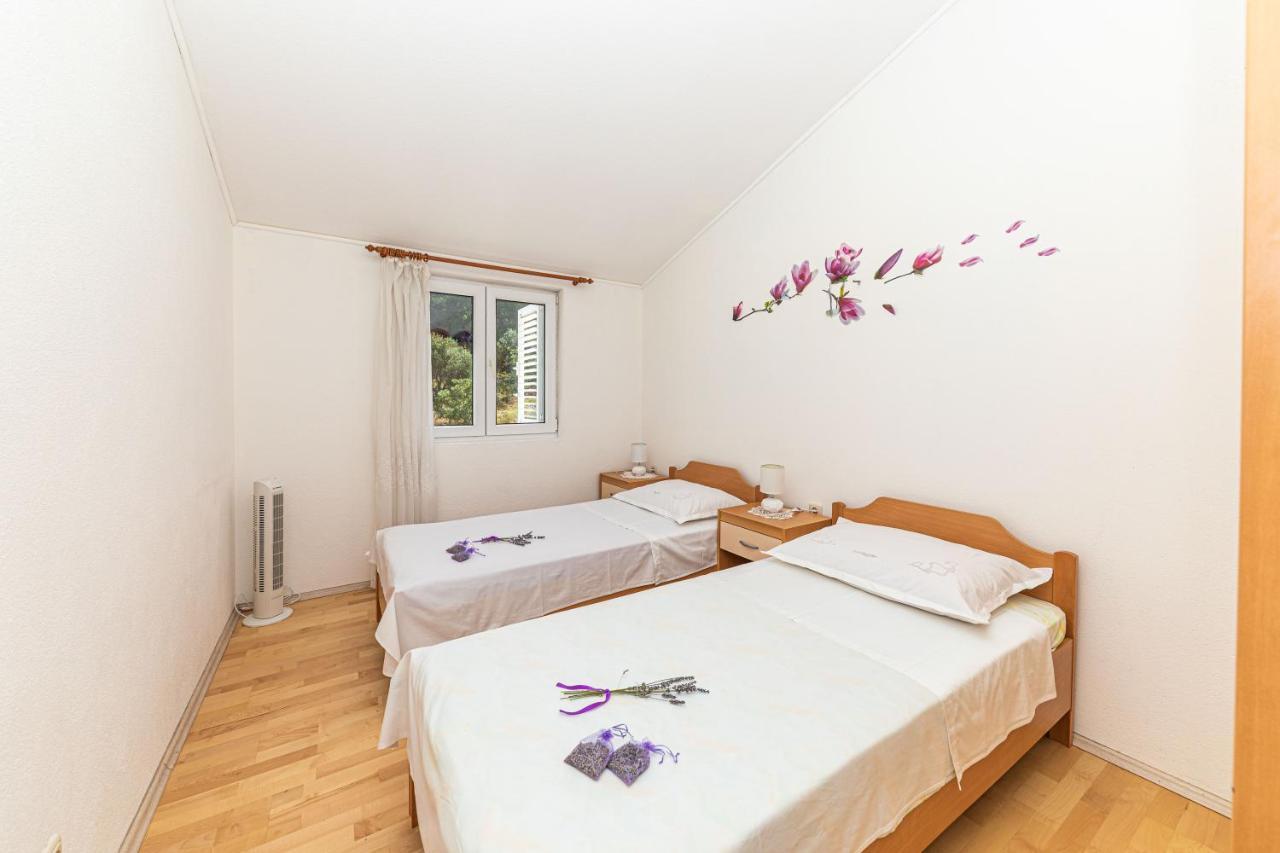 Apartments Villa Nea Leona Trogir Exteriér fotografie